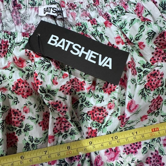 NEW WOMENS BATSHEVA MEDIUM Floral Off-Shoulder Top - Picture 6 of 13
